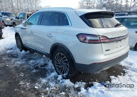 2020 Lincoln Nautilus Reserve z USA, uszkodzony, nr VIN 2LMPJ8K95LBL11142